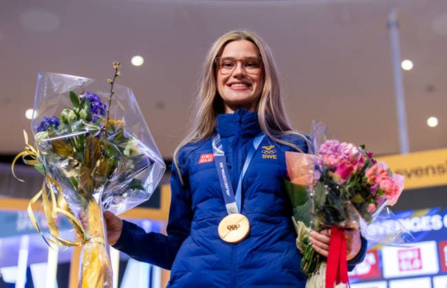 260212 Isabella Wrana of the Swedish mixed double curling team during a homecoming celebration event after returning home from the 2026 Winter Olympics on February 12, 2026 in Stockholm. Photo: Caisa Rasmussen BILDBYRAN COP 353 CR0026 bbeng curling Olympic Games, Olympische Spiele, Olympia, OS olympics winter olympics os ol olympiska spel vinter-os olympiske leker milano cortina 2026 milan cortina 2026 milano cortina 2026 olympic games milano cortina 2026 winter olympic games milano cortina-os milano cortina-ol sverige sweden jubel gold guld medaljfirande hemkomst *** 260212 Isabella Wrana of the Swedish mixed double curling team during a homecoming celebration event after returning home from the 2026 Winter Olympics on February 12, 2026 in Stockholm Photo Caisa Rasmussen BILDBYRAN COP 353 CR0026 bbeng curling olympic games olympics winter olympics os ol olympiska spel vinter os olympiske leker milano cortina 2026 milan cortina 2026 milano cortina 2026 olympic games milano cortina 2026 winter olympic games milano cortina os milano cortina ol sverige sweden jubel gold guld medaljfirande hemkomst  Copyright: CAISAxRASMUSSEN BB260212ZV101