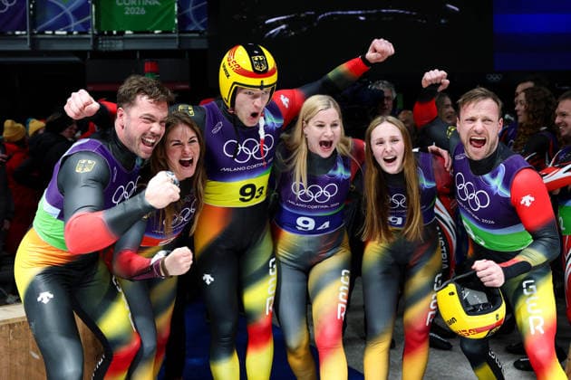 Olympische Winterspiele Milano Cortina 2026 Rennrodeln Team Staffel am 12.02.2026 im Cortina Sliding Centre in Cortina d™Ampezzo Team Deutschland gewinnt die Gold Medaille *** Olympic Winter Games Milano Cortina 2026 Luge Team Relay on 12 02 2026 at the Cortina Sliding Center in Cortina d™Ampezzo Team Germany wins the gold medal xMSx