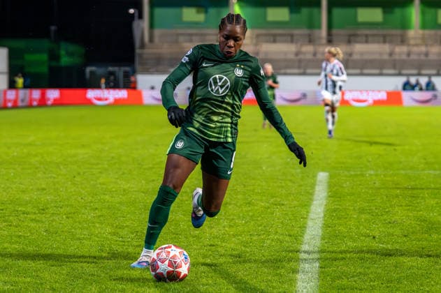 Deutschland, Fussball, UEFA, Womens Champions League, Play-Offs 5-12 2025 2026: VfL Wolfsburg - Juventus Turin am 12.02. in Wolfsburg (AOK-Stadion):Lineth Beerensteyn (VfL Wolfsburg 9) Copyright: xSvenxHeidmannx