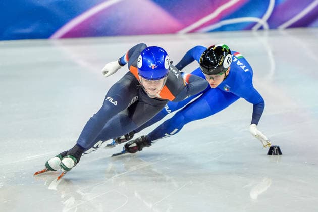 2026-02-12 - Milano Cortina 2026 Winter Olympics MILAN, ITALY - FEBRUARY 12: Xandra Velzeboer of Netherlands, Arianna Fontana of Italy performing on the Short Track Speed skating, Eisschnelllauf Women s 500m Quaterfinals during the Milano Cortina 2026 Winter Olympics at the Milano Ice Skating Arena on February 12, 2026 in Milan, Italy Milan Milano Ice Skating Arena Italy Content not available for redistribution in The Netherlands directly or indirectly through any third parties. Copyright: xAndrexWeeningx