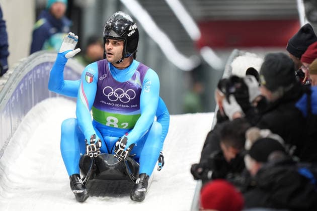 Italy s celebrates Verena Hofer, Simon Kainzwaldner, Marion Oberhofer, Andrea Voetter, Emanuel Rieder and Dominik Fischnaller during the Luge Team Relay at the Milano Cortina 2026 Winter Olympics, in Cortina (Italy) February 12, 2026 (Photo Davide Spada LaPresse)  Copyright: xDavidexSpada LaPressex