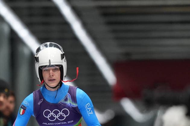 Italy s bronze medalists Verena Hofer, Simon Kainzwaldner, Marion Oberhofer, Andrea Voetter, Emanuel Rieder and Dominik Fischnaller during the Luge Team Relay at the Milano Cortina 2026 Winter Olympics, in Cortina (Italy) February 12, 2026 (Photo Davide Spada LaPresse)  Copyright: xDavidexSpada LaPressex