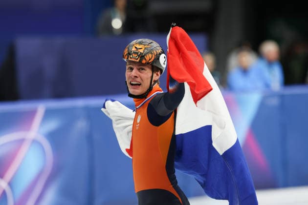 February 12, 2026, Milan, Lombardy, Italy: JENS VAN T WOUT of Netherlands celebrates winning the Men s 100m Final A of the Short Track Speed skating, Eisschnelllauf at the Milano Cortina 2026 Winter Olympic Games, Olympische Spiele, Olympia, OS Olympics 2026: Milano Cortina: Short Track Speed Skating  - ZUMAc179 20260212_oly_c179_130 Copyright: xMickaelxChavetx