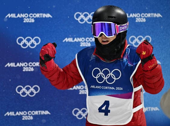 (260212) -- LIVIGNO, Feb. 12, 2026 -- Cai Xuetong of China reacts during the women s snowboard halfpipe final at the Milan-Cortina 2026 Olympic Winter games, Winterspiele,Spiele, Summer games in Livigno, Italy, Feb. 12, 2026. ) (MICO2026)ITALY-LIVIGNO-OLYMPIC WINTER GAMES-WOMEN S SNOWBOARD HALFPIPE-FINAL ZhangxHongxiang 