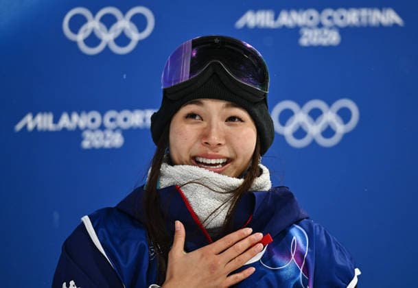 (260212) -- LIVIGNO, Feb. 12, 2026 -- Chloe Kim of the United States reacts during the women s snowboard halfpipe final at the Milan-Cortina 2026 Olympic Winter games, Winterspiele,Spiele, Summer games in Livigno, Italy, Feb. 12, 2026. ) (MICO2026)ITALY-LIVIGNO-OLYMPIC WINTER GAMES-WOMEN S SNOWBOARD HALFPIPE-FINAL ZhangxHongxiang 
