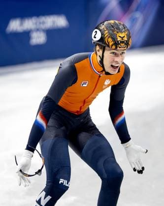 MILAN - Jens van t Wout during the 1000-meter short track Speed skating, Eisschnelllauf final at the Milan Ice Skating Area at the Milan Winter Olympics. ROBIN VAN LONKHUIJSEN ANP xVIxANPxSportx xxANPxIVx 550496637 originalFilename: 550496637.jpg