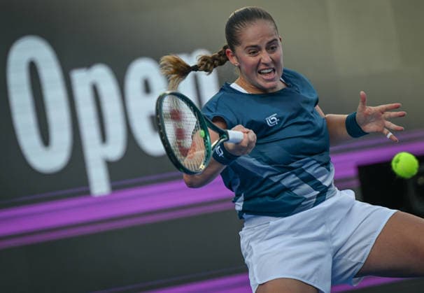 Qatar TotalEnergies Open 2026 - Day Five DOHA, QATAR FEBRUARY 12: Jelena Ostapenko of Latvia competes against Elisabetta Cocciaretto of Italy in the quarterfinals on Day Five of the Qatar TotalEnergies Open, part of the Hologic WTA, Tennis Damen Tour, at the Khalifa International Tennis and Squash Complex on February 12, 2026 in Doha, Qatar. Doha Qatar  Copyright: xArturxWidakx originalFilename:widak-qatartot260212_npf3c.jpg
