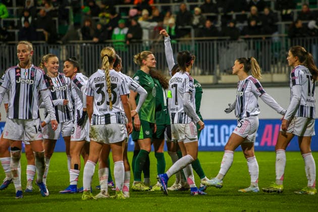 Deutschland: Fussball UEFA Women™s Champions League 2025 2026, Playoffs VfL Wolfsburg vs Juventus AOK Stadion (Wolfsburg) Wolfsburg Copyright: xAymanxAlahmedx
