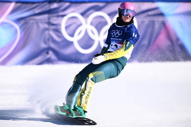 2026 WINTER Olympic Games, Olympische Spiele, Olympia, OS Josie Baff of Australia during the Women™s Snowboard Cross Seeding runs at the Livigno Snow Park on day 7 of the 2026 Milano Cortina Winter Olympic Games in Livigno, Italy, Wednesday, February 11, 2026. ( NO ARCHIVING, EDITORIAL USE ONLY LIVIGNO SONDRIO ITALY  Copyright: xDANxHIMBRECHTSx 20260213126162446698