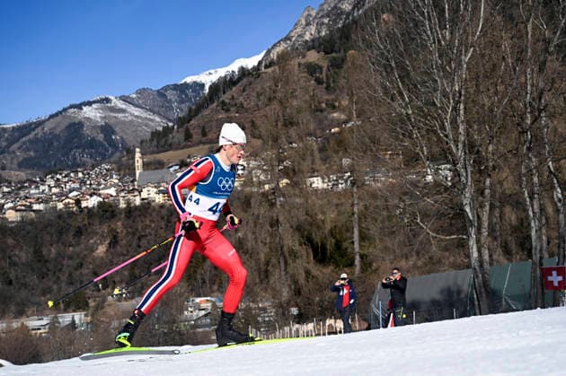 Johannes Hösflot Kläbo of Norway competes during men s Cross-Country Skiing 10km Interval Freestyle event at the Milano Cortina Winter Olympics at the Tesero Cross Country Skiing Stadium on February 13, 2026. - MARKKU ULANDER Tesero Italy HvvdsVC8U_o  Copyright: xMarkkuxUlanderx HvvdsVC8U_o