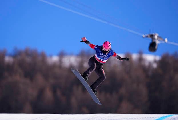 (260213) -- LIVIGNO, Feb. 13, 2026 -- Pang Chuyuan of China competes during the snowboard women s cross seeding at the Milan-Cortina 2026 Olympic Winter games, Winterspiele,Spiele, Summer games in Livigno, Italy, Feb. 13, 2026. ) (MICO2026)ITALY-LIVIGNO-OLYMPIC WINTER GAMES-SNOWBOARD-WOMEN S CROSS-SEEDING WuxHuiwo 