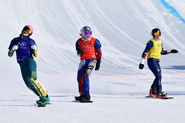 XXV Winter Olympic Games, Olympische Spiele, Olympia, OS in Livigno, Italy, on February 13, 2026. Snowboard Women s Snowboard Cross, Semifinals. L-R Josie Baff of Australia, Eva Adamczykova of Czech Republic and Faye Thelen of USA. (CTKxPhoto DavidxTanecek) CTKPhotoP2026021305764  CTKPhotoP2026021305764