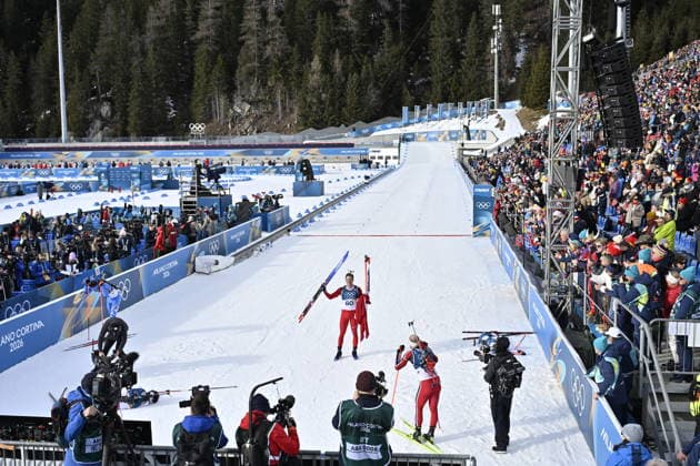 Cortina, ITALIEN 20260213 Vetle Sjastad Christiansen, Norge, jublar efter malgang i herrarnas skidskytte sprint 10km, under vinter-OS i Milano Cortina, Italien. *** Bilden ingar i SPORTPAKET. För övriga BETALBILD *** Cortina ITALIEN x10050x *** Cortina, ITALY 20260213 Vetle Sjastad Christiansen, Norway, celebrates after winning the mens biathlon sprint 10km, during the Winter Olympics in Milan Cortina, Italy Picture in SPORT PACKAGE For others PAY PICTURE Cortina ITALY x10050x  Copyright: xPontusxLundahl TTx OS 2026 SKIDSKYTTE HERRAR SPRINT