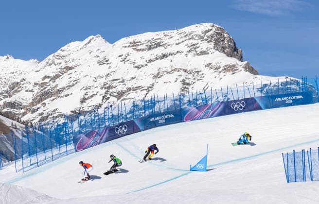 OLYMPICS - Winter Olympic Games, Olympische Spiele, Olympia, OS Milano Cortina 2026 LIVIGNO,ITALY,13.FEB.26 - OLYMPICS, SNOWBOARD - Winter Olympic Games Milano Cortina 2026, Snowboard Cross, women, final. Image shows Lea Casta (FRA), Pia Zerkhold (AUT), Jana Fischer (GER) and Sofia Groblechner (ITA).  GEPAxpictures xHaraldxSteiner