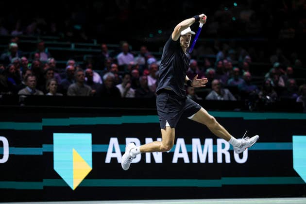 ABN AMRO Open 2026 - Quarter Finals Alex de Minaur of Australia spotted in action during the tennis game at the Men s Single category, a match against Botic van de Zandschulp of the Netherlands at the indoor ATP500 tournament ABN AMRO Open 2026 in Ahoy arena venue. Rotterdam, the Netherlands on February 13, 2026 Rotterdam Netherlands  Copyright: xNicolasxEconomoux originalFilename:economou-notitle260213_npnVr.jpg