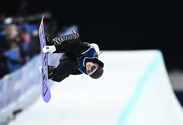 2026 WINTER Olympic Games, Olympische Spiele, Olympia, OS Campbell Melville Ives of New Zealand during a warmup run prior to the Men™s Snowboard Halfpipe Final at the Livigno Snow Park on day 7 of the 2026 Milano Cortina Winter Olympic Games in Italy, Friday, February 13, 2026. ( NO ARCHIVING, EDITORIAL USE ONLY MILANO LOMBARDY ITALY  Copyright: xDANxHIMBRECHTSx 20260214114069632557