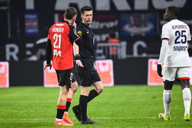 FOOTBALL : Stade Rennais vs Paris SG - Ligue 1 - JournÃ e 22 - 13 02 2026 Benoit Bastien (Arbitre central) RennesFrance  Copyright: xBaptistexAutissierx