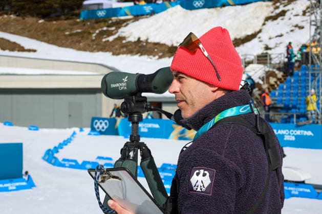 Antholz, Italien 13. Februar 2026: Biathlon Sprint Männer 10 km - Olympia 2026 Im Bild: Bundestrainer Tobias Reiter Männer Biathlon (GER) Anterselva Biathlon Arena *** Antholz, Italy February 13, 2026 Biathlon Sprint Men 10 km Olympia 2026 In the picture national coach Tobias Reiter Men Biathlon GER Anterselva Biathlon Arena Copyright: xFotostandx xHettichx