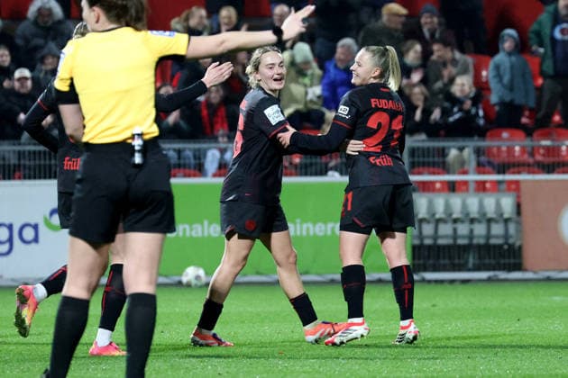 13.02.2026, xsscx, Frauen Fussball, Bayer 04 Leverkusen - 1. FC Koeln, 1. Fussball Bundesliga, 18. Spieltag, Ulrich-Haberland-Stadion, Saison 2025 2026: Torjubel nach dem Tor zum 1:0 durch Torschuetzin Vanessa Fudalla (Bayer 04 Leverkusen 21) DFB regulations prohibit any use of photographs as image sequences and or quasi-video. Photo: xSandraxScherningxPressefotoKochx Nordrhein-Westfalen Germany