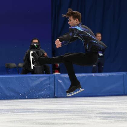 February 13, 2026, Milan, Lombardy, Italy: VLADIMIR SAMOILOV of Poland skates his Free Skating program in the Men Single Skating of the Figure skating, Eiskunstlauf at the Milano Cortina 2026 Winter Olympic Games, Olympische Spiele, Olympia, OS Milan Italy - ZUMAc179 20260213_oly_c179_183 Copyright: xMickaelxChavetx