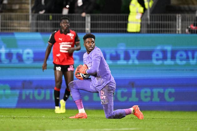 Stade Rennais FC v Paris Saint-Germain - Ligue 1 McDonald s 2025 2026 30 Brice SAMBA (srfc) during the Ligue 1 McDonald s match between Rennes and Paris at Roazhon Park on February 13, 2026 in Rennes, France. Rennes France  Copyright: xFEPx 776348291