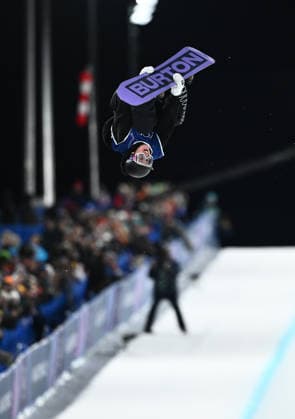 2026 WINTER Olympic Games, Olympische Spiele, Olympia, OS Campbell Melville Ives of New Zealand during the 3rd run of the Men™s Snowboard Halfpipe Final at the Livigno Snow Park on day 7 of the 2026 Milano Cortina Winter Olympic Games in Italy, Friday, February 13, 2026. ( NO ARCHIVING, EDITORIAL USE ONLY MILANO LOMBARDY ITALY  Copyright: xDANxHIMBRECHTSx 20260214112463121847