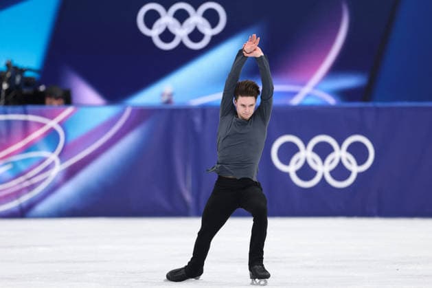 Winter Olympics - Men s Singles Free Skating Maxim Naumov of Team United States competes in the Men s Singles Free Figure skating, Eiskunstlauf event on day seven of the Milano Cortina 2026 Winter Olympic Games, Olympische Spiele, Olympia, OS at Milano Ice Skating Arena on February 13, 2026 in Milan, Italy. Photo by Alexis Jumeau ABACAPRESS.COM Milan Italy  Copyright: xJumeauxAlexis ABACAx