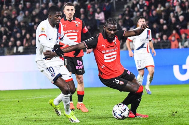 FOOTBALL : Stade Rennais vs Paris SG - Ligue 1 - JournÃ e 22 - 13 02 2026 Lilian Brassier (Stade Rennais) Ousmane Dembele (Paris SG) RennesFrance  Copyright: xBaptistexAutissierx