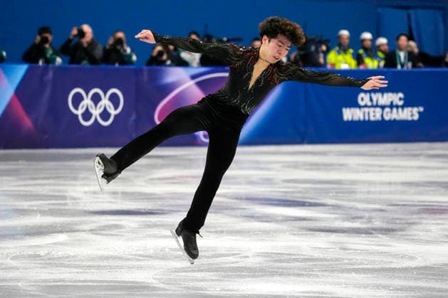 Shun Sato of Japan performs his routine during the Men s Single Figure skating, Eiskunstlauf Final at the Milano Figure Skating Arena in Milan, Italy on Friday, February 13, 2026. Sato scored a 274.90.  OLY20260213429 RICHARDxELLIS