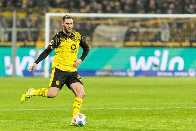 1. Fußball Bundesliga: Borussia Dortmund - 1. FSV Mainz 05; 13.02..2026 Niklas Süle (Borussia Dortmund, 25) 1. Fußball Bundesliga: Borussia Dortmund - 1. FSV Mainz 05; Signal Iduna Park, Dortmund; 13.02..2026 DFL regulations prohibit any use of photographs as image sequences and or quasi video. *** 1 Bundesliga Borussia Dortmund 1 FSV Mainz 05 13 02 2026 Niklas Süle Borussia Dortmund, 25 1 Bundesliga Borussia Dortmund 1 FSV Mainz 05 Signal Iduna Park, Dortmund 13 02 2026 DFL regulations prohibit any use of photographs as image sequences and or quasi video Copyright: xBEAUTIFULxSPORTS Buriakovx