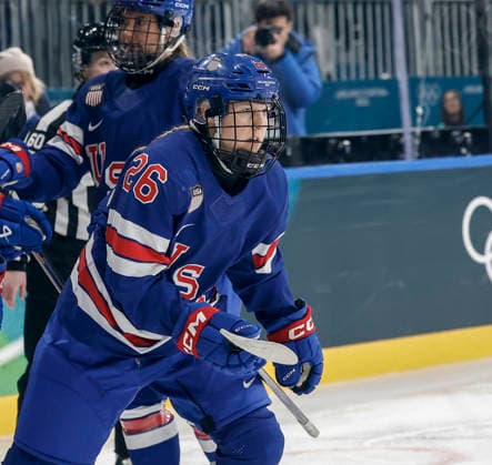 United States Kendall Coyne (26) skates to the bench after scoring in the second period of the Women s Playoff Quarterfinal game between Italy and the USA at the Milano Rho Ice hockey, Eishockey Arena in Milan, Italy, on Friday, February 13, 2026.  OLY202602138617 AARONxJOSEFCZYK