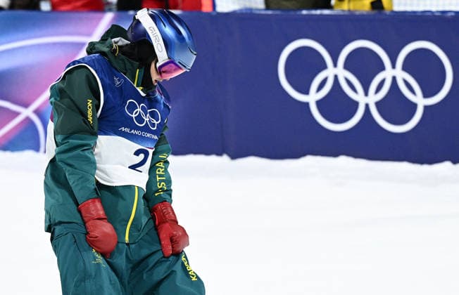 2026 WINTER Olympic Games, Olympische Spiele, Olympia, OS Scotty James of Australia reacts following his final run to win Silver in the Men™s Snowboard Halfpipe Final at the Livigno Snow Park on day 7 of the 2026 Milano Cortina Winter Olympic Games in Italy, Friday, February 13, 2026. ( NO ARCHIVING, EDITORIAL USE ONLY MILANO LOMBARDY ITALY  Copyright: xDANxHIMBRECHTSx 20260214170587280218