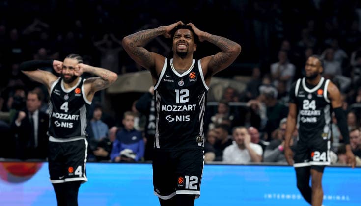 Partizan v Real Madrid, Euroleague, season 2025 2026, round 28 Belgrade, Serbia. 13th Feb, 2026. Partizan s Sterling Brown Partizan s Duane Washington Partizan s Bruno Fernando during Euroleague basketball match between Partizan and Real Madrid on February 13. 2026. in Belgrade, Serbia. Belgrade Serbia Copyright: xPedjaxMilosavljevic STARSPORTx