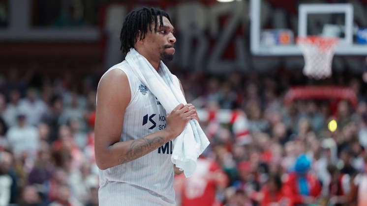 Im Bild: Enttaeuschung nach der Neiderlage bei Osun Osunniyi (MLP Academics Heidelberg, 12) 13.02.2026, Fitness First Wuerzburg Baskets vs. MLP Academics Heidelberg, easyCredit BBL, 20. Spieltag, Deutschland, 97072, tectake-Arena Wuerzburg, Copyright: HMBxMedia xJulienxBecker