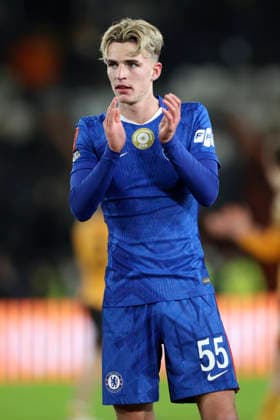 Hull City v Chelsea - Emirates FA Cup Fourth Round Jesse Derry of Chelsea applauds the fans after the Emirates FA Cup Fourth Round match between Hull City and Chelsea on February 13, 2026 in Hull, England. WARNING! This Photograph May Only Be Used For Newspaper And Or Magazine Editorial Purposes. May Not Be Used For Publications Involving 1 player, 1 Club Or 1 Competition Without Written Authorisation From Football DataCo Ltd. For Any Queries, Please Contact Football DataCo Ltd on +44 (0) 207 864 9121 Hull MKM Stadium England United Kingdom Copyright: xAllstarxPicturexLibraryxLtdx