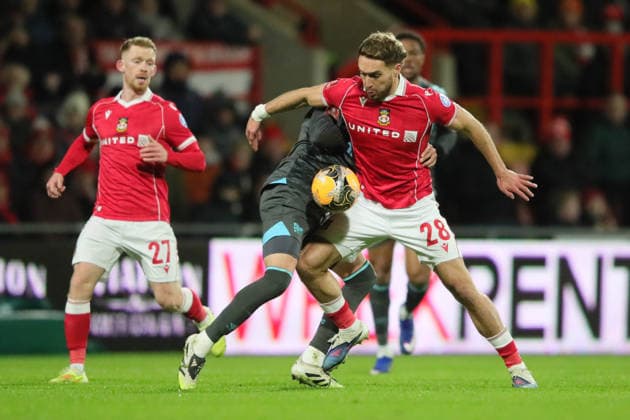 Wrexham FC v Ipswich Town, FA Cup Sam Smith of Wrexham during the FA Cup match between Wrexham FC and Ipswich Town at the Racecourse Ground, Wrexham, UK on 13 February 2026. Wrexham Racecourse Ground Wales UK Editorial use only DataCo restrictions apply See www.football-dataco.com , Copyright: xAlunxRobertsx PSI-23749-0058