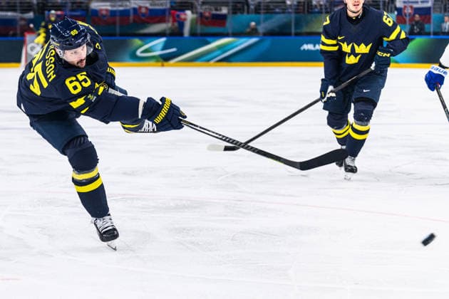 260214 Erik Karlsson of Sweden in the men s Ice hockey, Eishockey game between Sweden and Slovakia during day 8 of the 2026 Winter Olympics on February 14, 2026 in Milan. Photo: Emma Wallskog BILDBYRAN kod EW CS0879 ishockey ice hockey Olympic Games, Olympische Spiele, Olympia, OS olympics winter olympics os ol olympiska spel vinter-os olympiske leker milano cortina 2026 milan cortina 2026 milano cortina 2026 olympic games milano cortina 2026 winter olympic games milano cortina-os milano cortina-ol vinter-ol 8 bbeng sverige sweden slovakien slovakia *** 260214 Erik Karlsson of Sweden in the men s ice hockey game between Sweden and Slovakia during day 8 of the 2026 Winter Olympics on February 14, 2026 in Milan Photo Emma Wallskog BILDBYRAN kod EW CS0879 ishockey ice hockey olympic games olympics winter olympics os ol olympiska spel vinter os olympiske leker milano cortina 2026 milan cortina 2026 milano cortina 2026 olympic games milano cortina 2026 winter olympic games milano cortina os milano cortina ol vinter ol 8 bbeng sverige sweden slovakien slovakia  Copyright: EMMAxWALLSKOG BB260214EW015