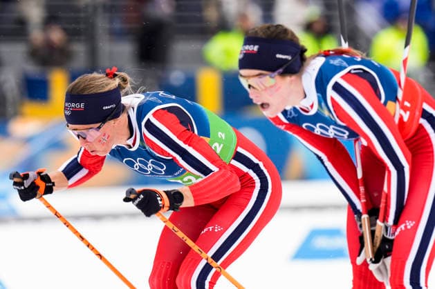 Winter Olympics in Milan Cortina 2026 Val di Fiemme, Italy 20260214. Astrid oyre Slind and Kristin Austgulen Fosnaes from Norway during the women s 4 x 7.5 km cross-country relay at Lago di Tesero during the Winter Olympics in Milano Cortina 2026. Photo: Terje Pedersen NTB Val di Fiemme Italy EDITORIAL USE ONLY. RESTRICTED USE FOR BETTING COMPANIES Ref:_SPODmc5jnQ0Fc8.jpg *** Winter Olympics in Milan Cortina 2026 Val di Fiemme, Italy 20260214 Astrid oyre Slind and Kristin Austgulen Fosnaes from Norway during the women s 4 x 7 5 km cross country relay at Lago di Tesero during the Winter Olympics in Milano Cortina 2026 Photo Terje Pedersen NTB Val di Fiemme Italy EDITORIAL USE ONLY RESTRICTED USE FOR BETTING COMPANIES  Copyright: xTerjexPedersenx xNTBx