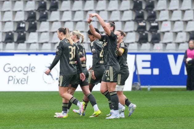 Google Pixel Frauen-Bundesliga: SC Freiburg vs. 1. FC Union Berlin, 14.02.2026 Torjubel zum 0:1 durch Anna Weiß (1. FC Union Berlin, 21) Google Pixel Frauen-Bundesliga: SC Freiburg vs. 1. FC Union Berlin, Dreisamstadion, 14.02.2026 DFB DFL REGULATIONS PROHIBIT ANY USE OF PHOTOGRAPHS AS IMAGE SEQUENCES AND OR QUASI-VIDEO. Copyright: xBEAUTIFULxSPORTS Boscox