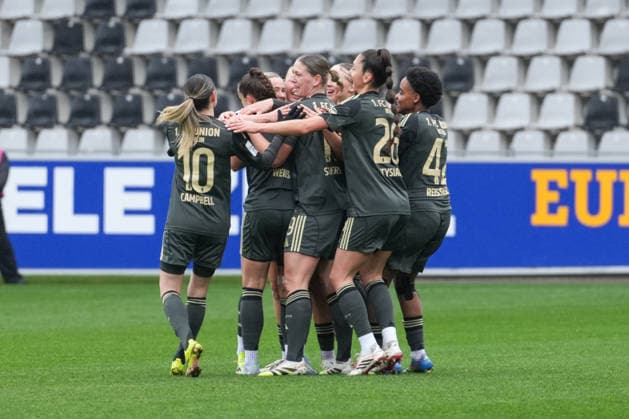 Google Pixel Frauen-Bundesliga: SC Freiburg vs. 1. FC Union Berlin, 14.02.2026 Torjubel zum 0:1 durch Anna Weiß (1. FC Union Berlin, 21) Google Pixel Frauen-Bundesliga: SC Freiburg vs. 1. FC Union Berlin, Dreisamstadion, 14.02.2026 DFB DFL REGULATIONS PROHIBIT ANY USE OF PHOTOGRAPHS AS IMAGE SEQUENCES AND OR QUASI-VIDEO. Copyright: xBEAUTIFULxSPORTS Boscox