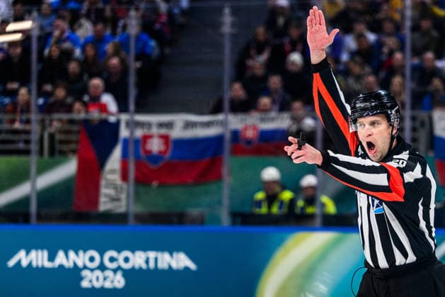 260214 Referee Andris Ansons in the men s Ice hockey, Eishockey game between Sweden and Slovakia during day 8 of the 2026 Winter Olympics on February 14, 2026 in Milan. Photo: Carl Sandin BILDBYRAN kod CS CS0879 ishockey ice hockey Olympic Games, Olympische Spiele, Olympia, OS olympics winter olympics os ol olympiska spel vinter-os olympiske leker milano cortina 2026 milan cortina 2026 milano cortina 2026 olympic games milano cortina 2026 winter olympic games milano cortina-os milano cortina-ol vinter-ol 8 bbeng sverige sweden slovakien slovakia *** 260214 Referee Andris Ansons in the men s ice hockey game between Sweden and Slovakia during day 8 of the 2026 Winter Olympics on February 14, 2026 in Milan Photo Carl Sandin BILDBYRAN kod CS CS0879 ishockey ice hockey olympic games olympics winter olympics os ol olympiska spel vinter os olympiske leker milano cortina 2026 milan cortina 2026 milano cortina 2026 olympic games milano cortina 2026 winter olympic games milano cortina os milano cortina ol vinter ol 8 bbeng sverige sweden slovakien slovakia  Copyright: CARLxSANDIN BB260214CS032