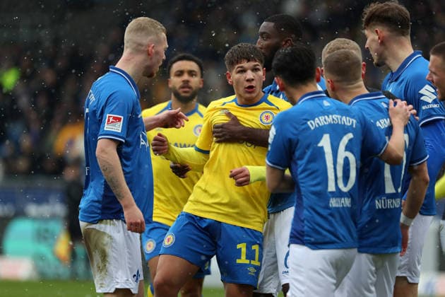 Braunschweig vs. Darmstadt, 2. BL Braunschweig, 14.02.2026, Fußball, Herren, 2. BL, Saison 2025 2026, Eintracht Braunschweig vs. SV Darmstadt 98: Jovan Mijatovic (Eintracht Braunschweig) (DFL DFB REGULATIONS PROHIBIT ANY USE OF PHOTOGRAPHS as IMAGE SEQUENCES and or QUASI-VIDEO) Stadion an der Hamburger Straße Niedersachsen Deutschland