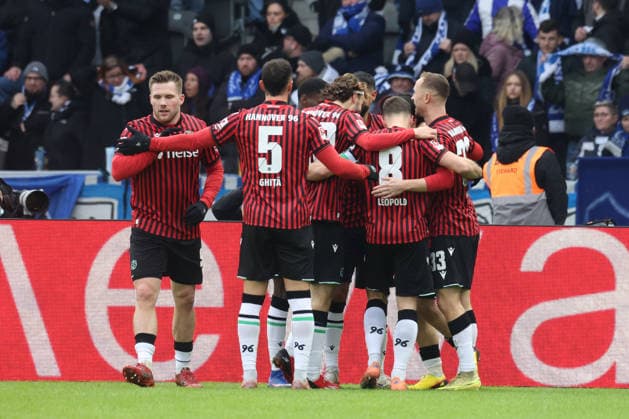 DEU, DFL, 2. FBL, Hertha BSC vs. Hannover 96, 14.02.2026, Berliner Olympiastadion, Berlin, DEU, DFL, 2. FBL, Hertha BSC vs. Hannover 96, im Bild 0:2 durch BENJAMIN KAELLMAN (Hannover 96 9),Hannover96-Spieler DFL - regulations prohibit any use of Photographs as image sequences and or quasi-video