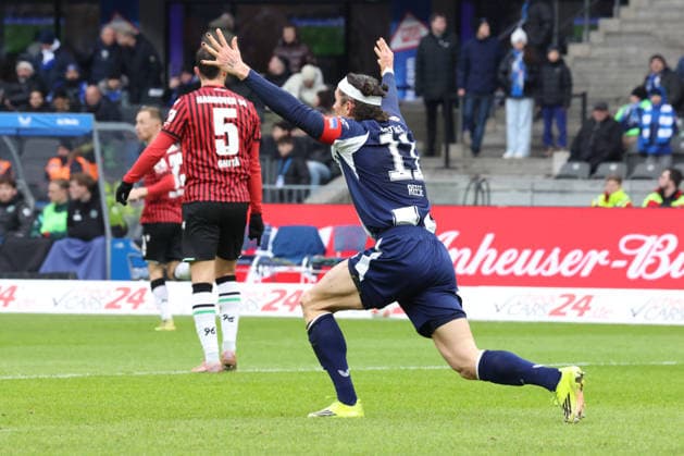 DEU, DFL, 2. FBL, Hertha BSC vs. Hannover 96, 14.02.2026, Berliner Olympiastadion, Berlin, DEU, DFL, 2. FBL, Hertha BSC vs. Hannover 96, im Bild Fabian Reese (Hertha BSC Berlin 11), DFL - regulations prohibit any use of Photographs as image sequences and or quasi-video
