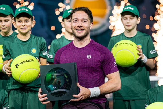 2026-02-14 ABN AMRO Open - Day Six ROTTERDAM, NETHERLANDS - FEBRUARY 14: Alfie Hewett celebrates with the trophy after winning the men???s weelchair single tournament during Day Six of the ABN AMRO Open at Rotterdam Ahoy on February 14, 2026 in Rotterdam, Netherlands. (Photo by Gabriel Calvino Alonso BSR Agency) Rotterdam Netherlands Content not available for redistribution in The Netherlands directly or indirectly through any third parties. Copyright: xBSRxAgencyx