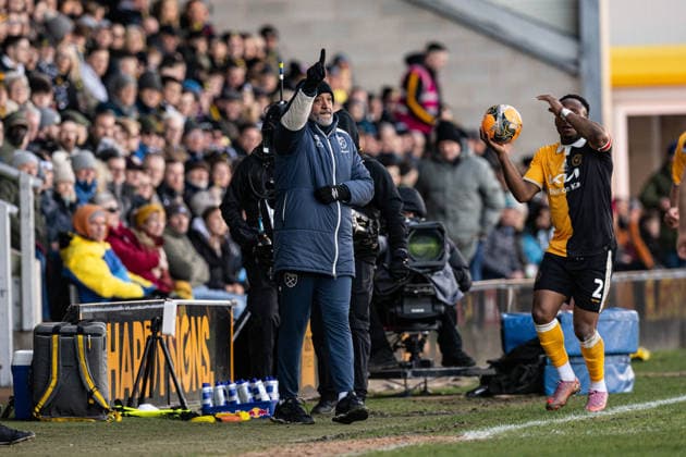 14th February 2026; Pirelli Stadium, Burton, West Staffordshire, England; FA Cup Football, Burton Albion versus West Ham United; West Ham Head Coach Nuno Espirito Santo gives instructions to his team  GodfreyxPitt Content restricted for UK based newspaper