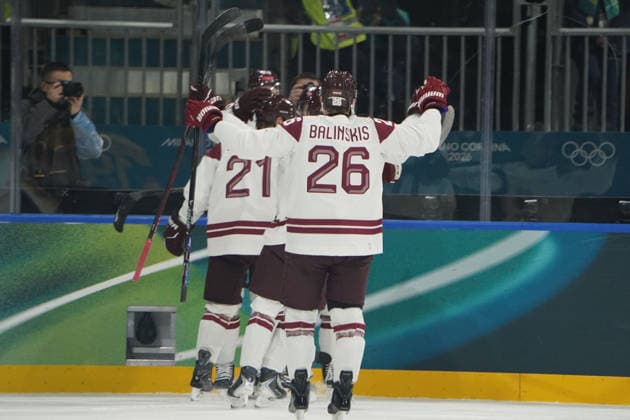Milano Cortina, 2026 , Winter Olympic Games, Olympische Spiele, Olympia, OS Olympische Winter-Olympische spiele 2026 , Icehockey, Eishockey Männer, Men s Preliminary Round, Vorrunde, Deutschland vs Lettland Germany vs Latvia Hockey Arena Rho Milano Mailand Lettland, Latvia, LAT jubeln Photocopyright Gladys Chai von der Laage *** Milano Cortina, 2026 , Winter Olympic Games, Winter Olympic Games 2026 , Icehockey, Icehockey Men, Men s Preliminary Round, Preliminary Round, Germany vs Latvia Germany vs Latvia Hockey Arena Rho Milano Milan Latvia, Latvia, LAT cheer Photocopyright Gladys Chai von der Laage