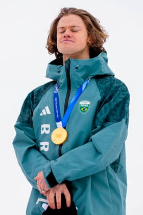 Winter Olympics in Milan Cortina 2026 Bormio, Italy 20260214. Lucas Pinheiro Braathen from Brazil with the gold medal on the podium after the men s alpine giant slalom during the Winter Olympics in Milano Cortina 2026. Photo: Cornelius Poppe NTB Bormio Italy EDITORIAL USE ONLY. RESTRICTED USE FOR BETTING COMPANIES Ref:_SPOKDwWsFnuetQ.jpg *** Winter Olympics in Milan Cortina 2026 Bormio, Italy 20260214 Lucas Pinheiro Braathen from Brazil with the gold medal on the podium after the men s alpine giant slalom during the Winter Olympics in Milano Cortina 2026 Photo Cornelius Poppe NTB Bormio Italy EDITORIAL USE ONLY RESTRICTED USE FOR BETTING COMPANIES  Copyright: xCorneliusxPoppex xNTBx