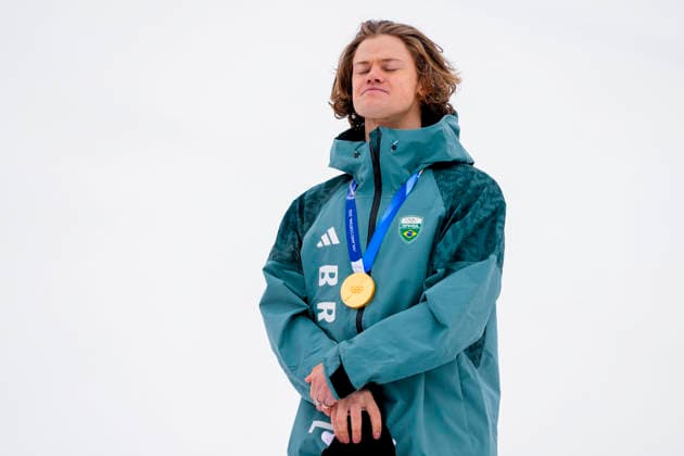 Winter Olympics in Milan Cortina 2026 Bormio, Italy 20260214. Lucas Pinheiro Braathen from Brazil with the gold medal on the podium after the men s alpine giant slalom during the Winter Olympics in Milano Cortina 2026. Photo: Cornelius Poppe NTB Bormio Italy EDITORIAL USE ONLY. RESTRICTED USE FOR BETTING COMPANIES Ref:_SPOOXR8VQuMcGs.jpg *** Winter Olympics in Milan Cortina 2026 Bormio, Italy 20260214 Lucas Pinheiro Braathen from Brazil with the gold medal on the podium after the men s alpine giant slalom during the Winter Olympics in Milano Cortina 2026 Photo Cornelius Poppe NTB Bormio Italy EDITORIAL USE ONLY RESTRICTED USE FOR BETTING COMPANIES  Copyright: xCorneliusxPoppex xNTBx