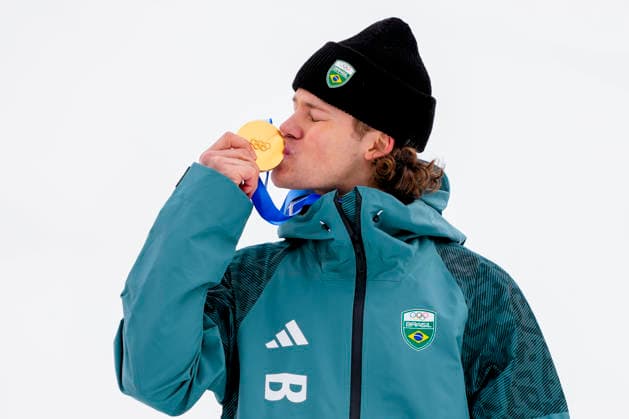 Winter Olympics in Milan Cortina 2026 Bormio, Italy 20260214. Lucas Pinheiro Braathen from Brazil with the gold medal on the podium after the men s alpine giant slalom during the Winter Olympics in Milano Cortina 2026. Photo: Cornelius Poppe NTB Bormio Italy EDITORIAL USE ONLY. RESTRICTED USE FOR BETTING COMPANIES Ref:_SPOujXQYuFBE_k.jpg *** Winter Olympics in Milan Cortina 2026 Bormio, Italy 20260214 Lucas Pinheiro Braathen from Brazil with the gold medal on the podium after the men s alpine giant slalom during the Winter Olympics in Milano Cortina 2026 Photo Cornelius Poppe NTB Bormio Italy EDITORIAL USE ONLY RESTRICTED USE FOR BETTING COMPANIES  Copyright: xCorneliusxPoppex xNTBx